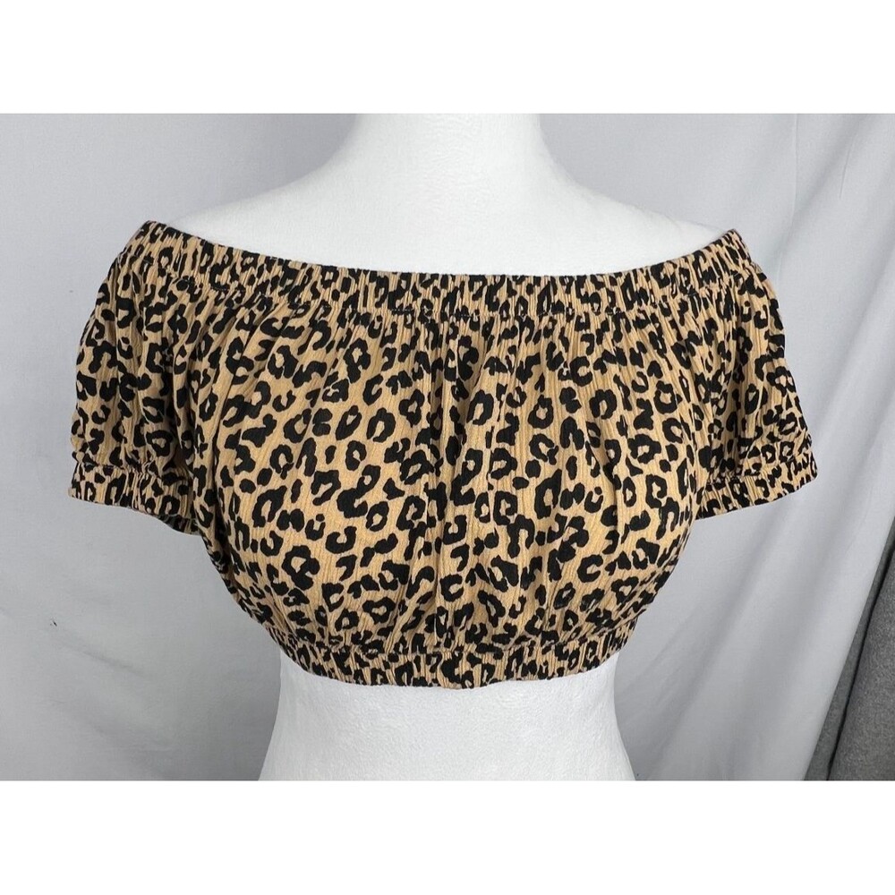 Forever 21 Leopard Print Off Shoulder Crop Top Women’s L Puff Sleeve Tan Black